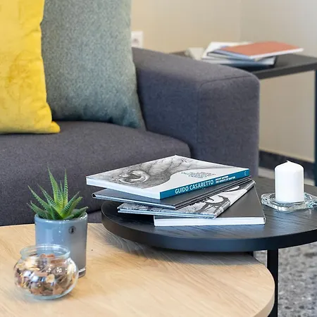 Spacious 2-bedroom Retreat In The Heart Of Athens
