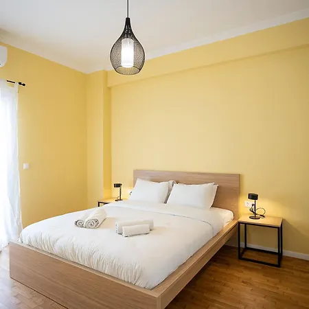 Spacious 2-bedroom Retreat In The Heart Of * Athens